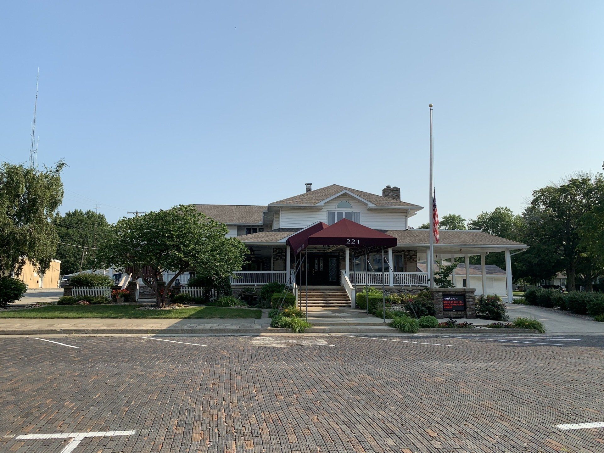 Edwards Funeral Home