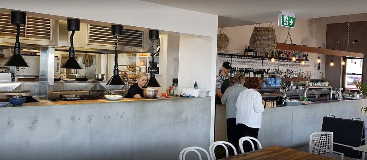 Hillbar and Restaurant's bar and kitchen