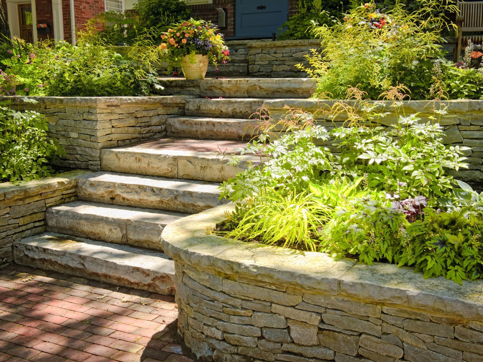landscaping lake park fl