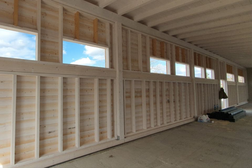 interno di struttura edile in legno