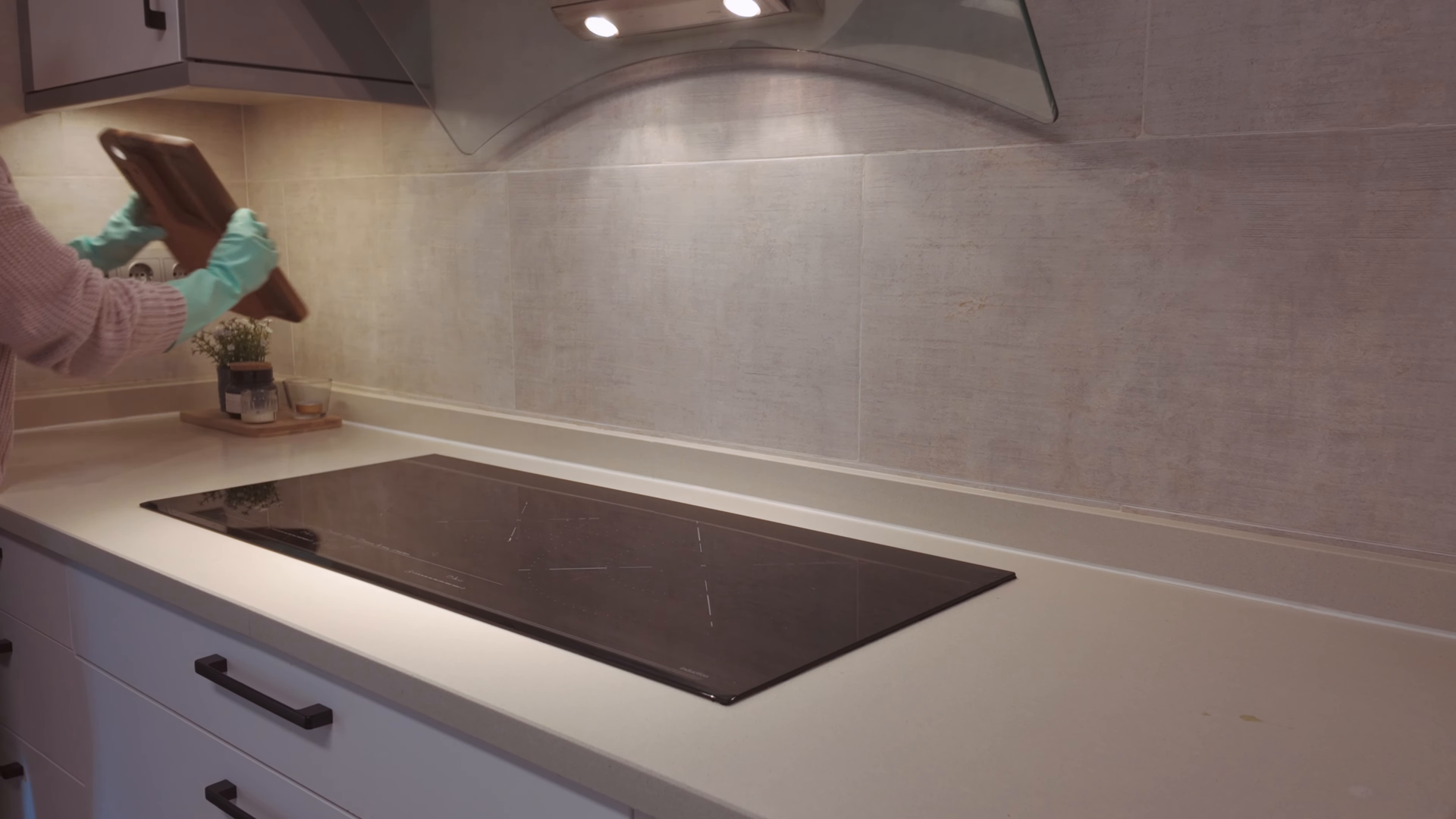 Forest Hills Gardens Queens home cleaned by insured NYC house cleaning professionals