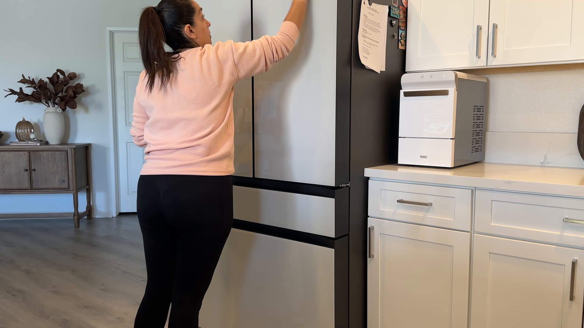 Weekly cleaning service in Steinway Queens — bathroom detail