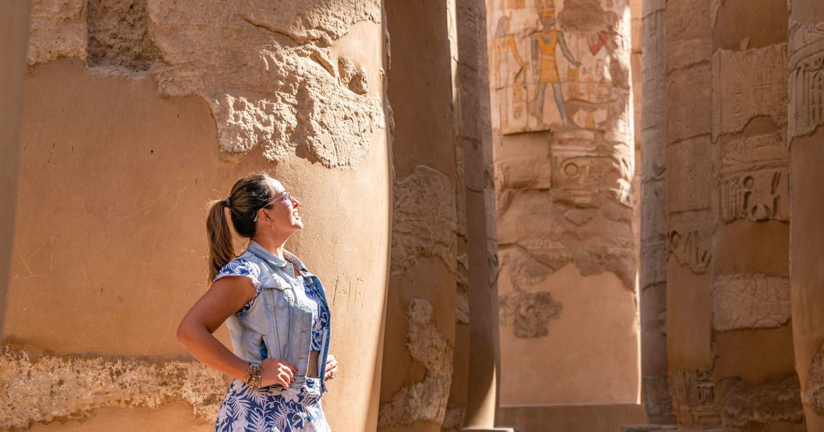 Luxor Tempel – Highlight im Ägypten Urlaub Luxor Tempel bei Sonnenuntergang während eines Ägypten Urlaubs