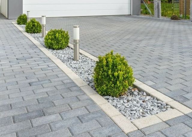 Professional driveway paving Broward County