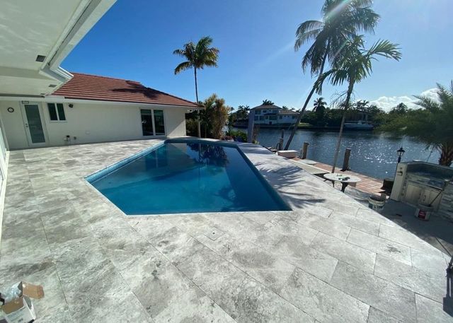 Paver pattern detail on a Florida pool deck