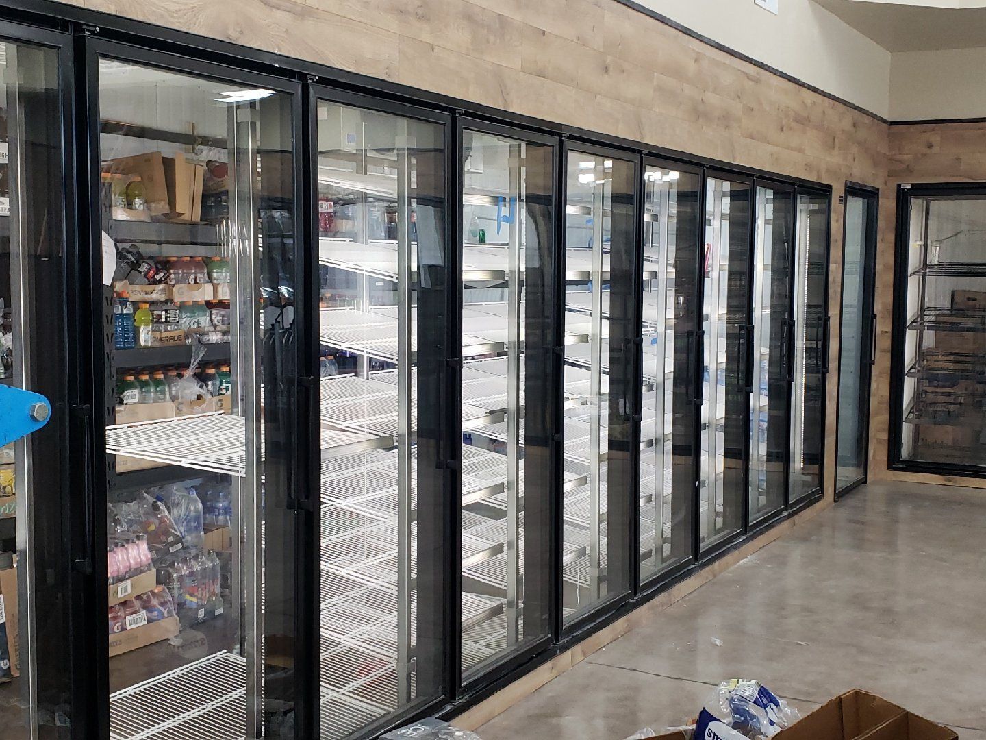 GLASS DOORS  WALK-IN COOLER