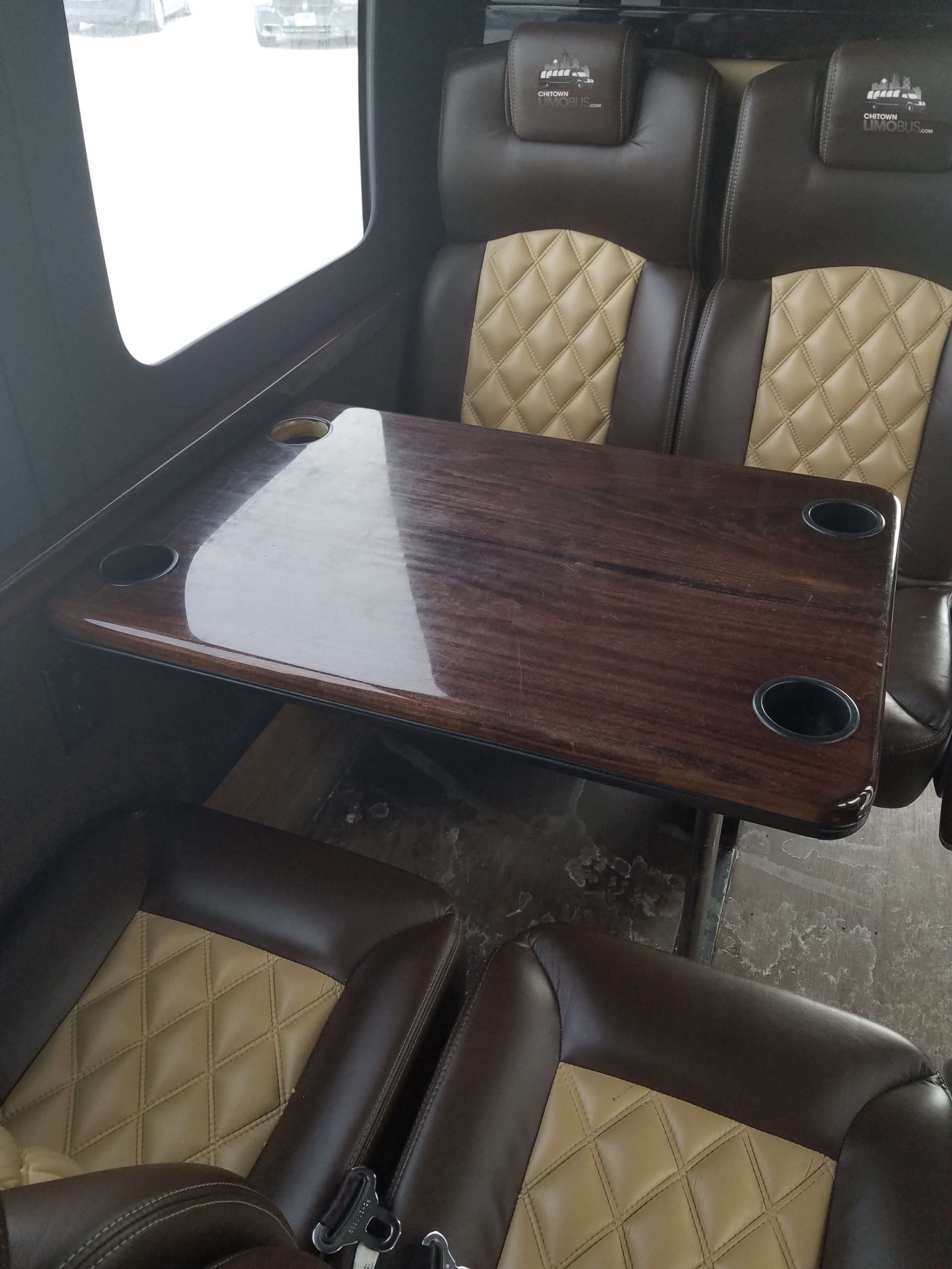 executive shuttle bus