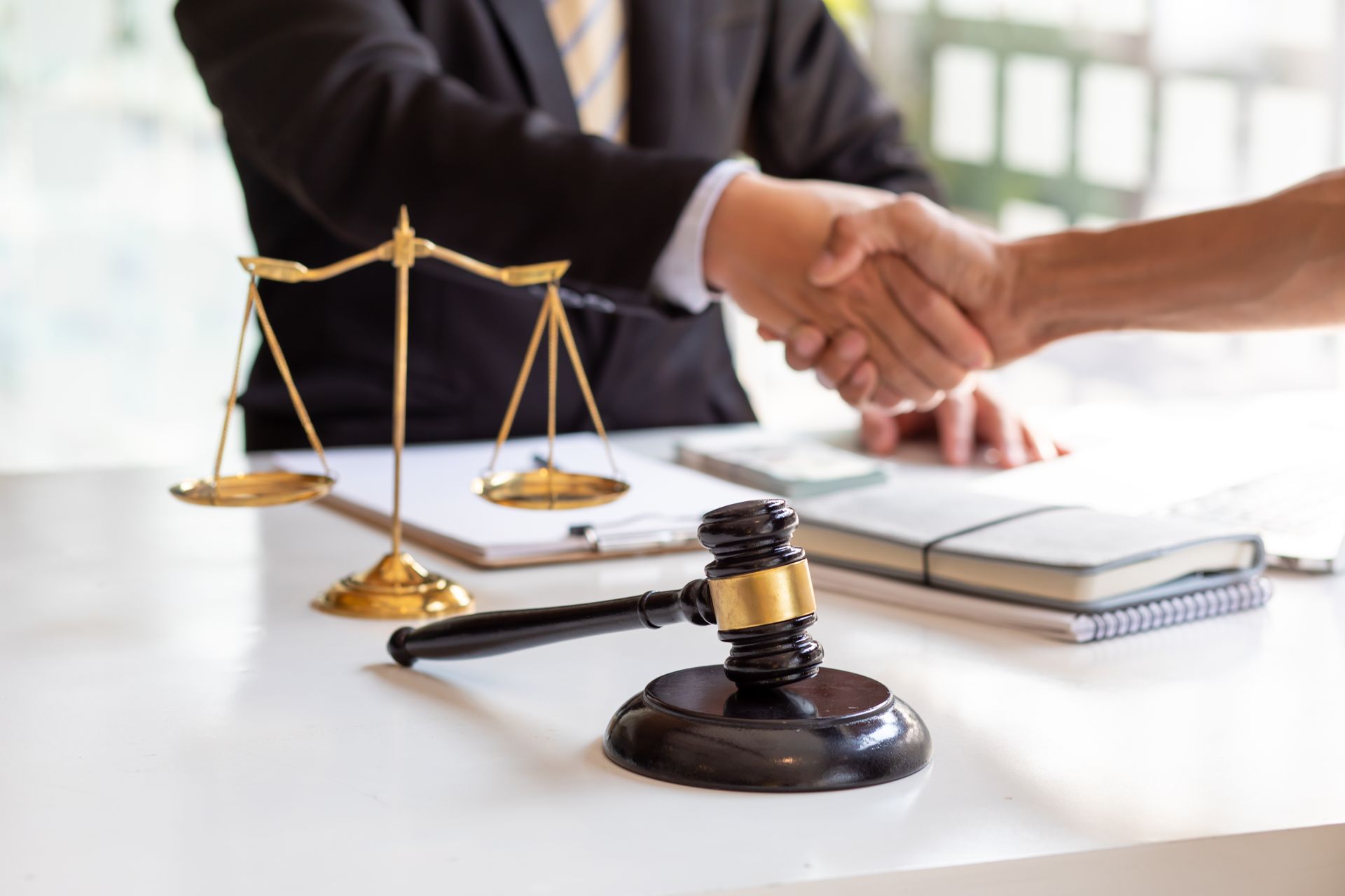 What Are the Benefits of Becoming a Lawyer? | Dressie Law Firm