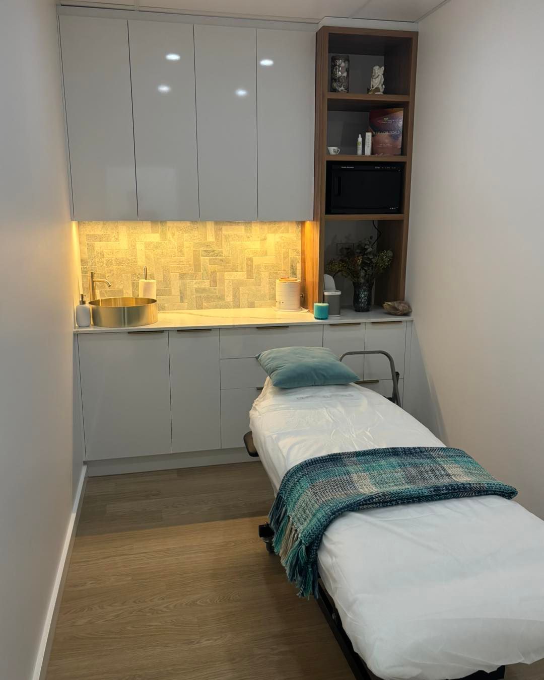 Room Interior With White Cabinets and Turquoise Table — Brayden Stewart Building In Tuncurry, NSW