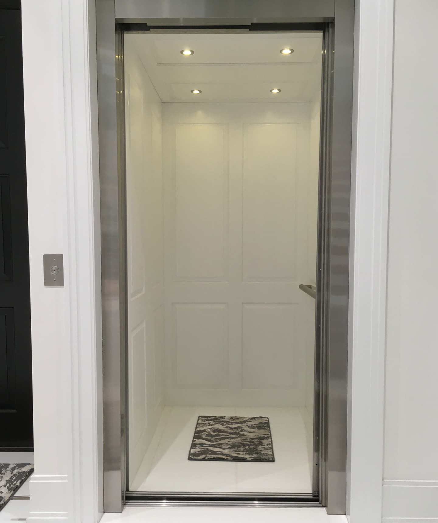 Universal Elevators, Flower Mound TX, Austin TX, Dallas/Ft. Worth TX, Houston TX, San Antonio TX, New Braunfels TX, Fair Oaks Ranch TX, Arlington TX, Irving TX, Round Rock TX, Killeen TX, Pflugerville TX, Highland Park TX, Westover Hills TX, University Park TX, North Dallas Dallas TX, Preston Hollow TX, Waco TX, Terrell Hills TX, Southlake TX, Residential Elevators, Residential Elevators Company, Residential Elevator Installers, Residential Elevator Repair, Elevator Installer Near Me, Elevator Design, Elevator Designer Near Me, Vertical Platform Lifts, Stair Lifts, Easy Climber Elevator, Stiltz Elevators, PVE Elevators, Pneumatic Vacuum Elevators, Pollock Elevators, Savaria Elevators, Elevator, Home Elevators, Home Elevator Installer Near Me, Elevators Texas, Home Lifts, Best Residential Elevator Company, Best Residential Elevator, Residential Elevator Cost, Home Elevator Cost