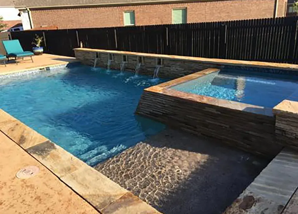 Custom Pool Building