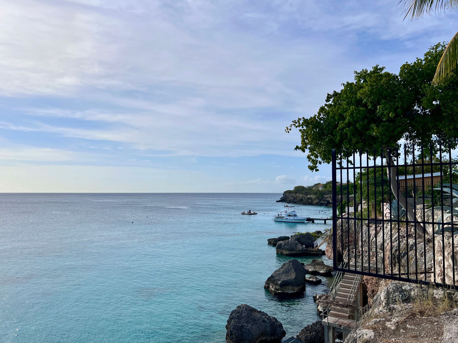 Modern oceanfront ecolodge on west coast of curacao at swimming distance from diving spots and beach