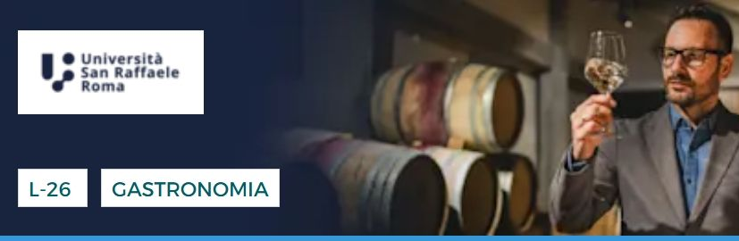 Uomo in giacca e cravatta esamina un bicchiere di vino in una cantina, b