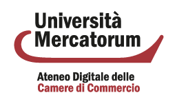 Logo dell'Università Mercatorum, un'università digitale. Presenta una forma curva rossa attorno al testo.
