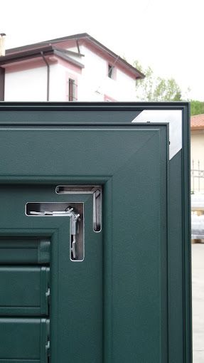 particolare persiane Fea Trade Pistoia