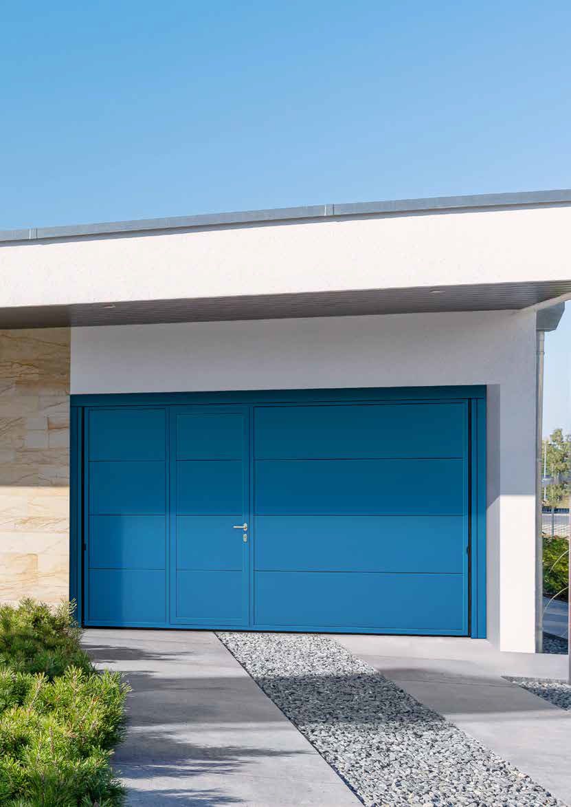 porte da garage basculanti sandwich blu Fea Trade Pistoia