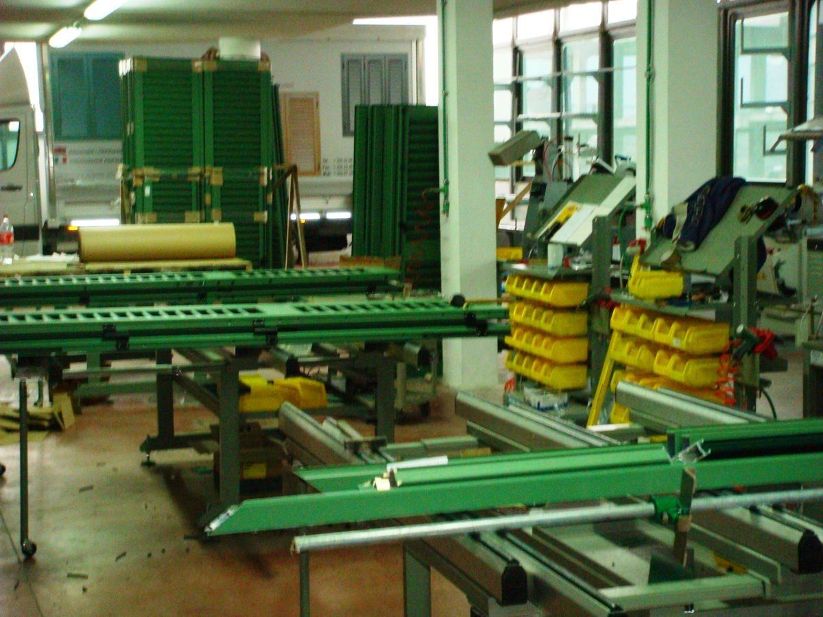 produzione persiane Fea Trade Pistoia