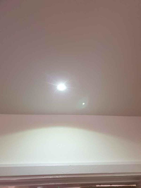recessed ceiling light bulb