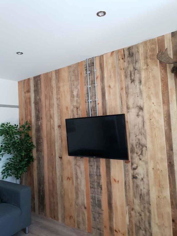 For coax and socket behind TV in Leicestershire