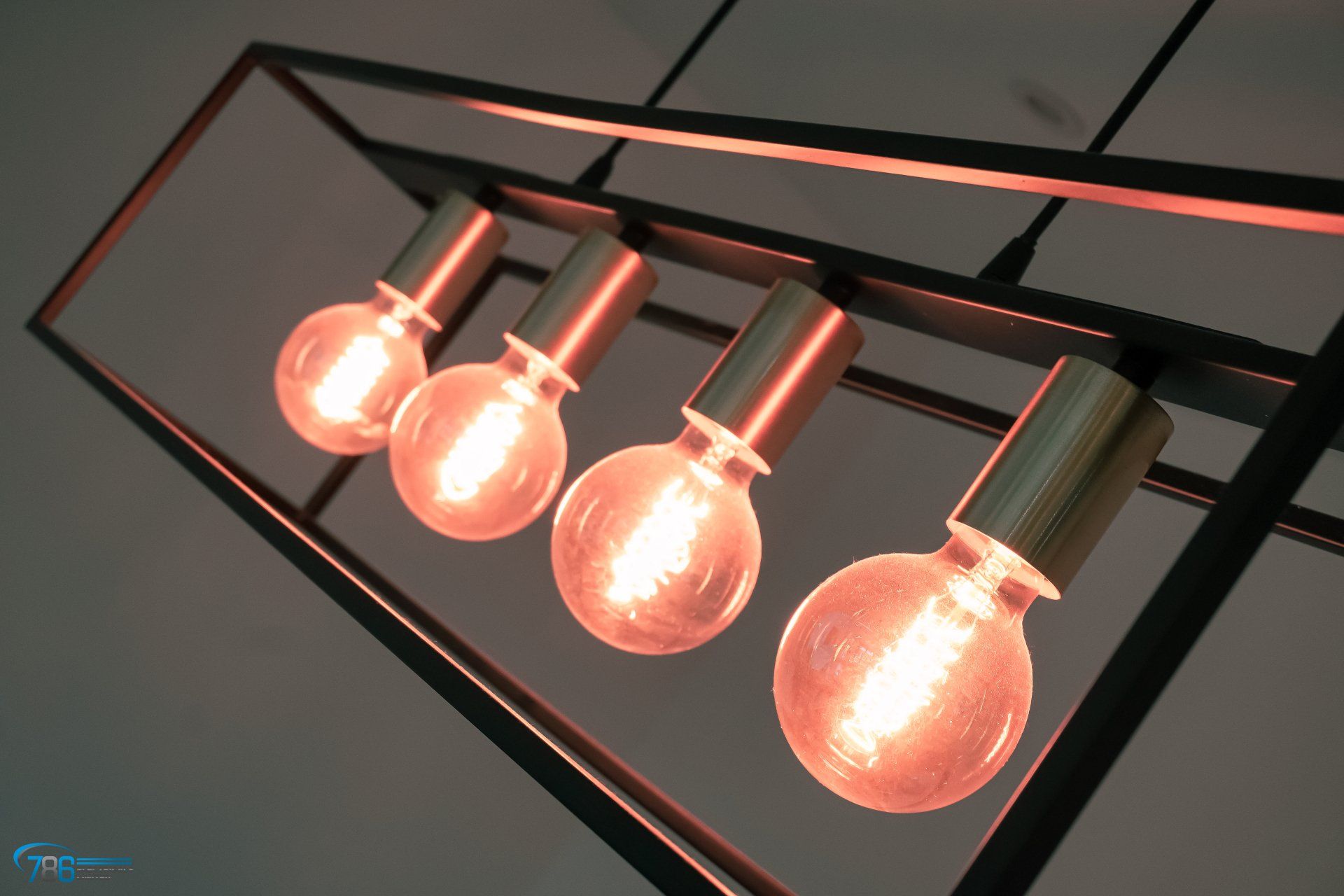 Filament Light Fitting