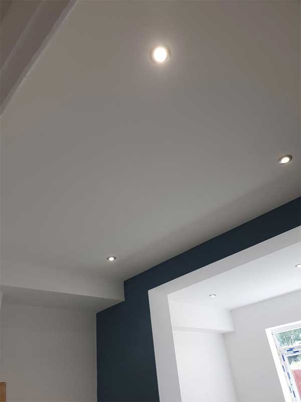 LED Light Fitting replaced in LE1