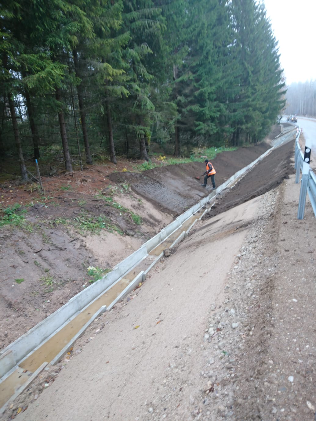 Eurotehnika Ekskavatoru noma, Pašizgāzēju noma, Tehnikas noma, Būvtehnikas noma 37