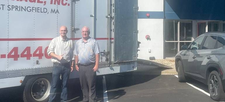 Happy customers after moving to Amherst MA with movers