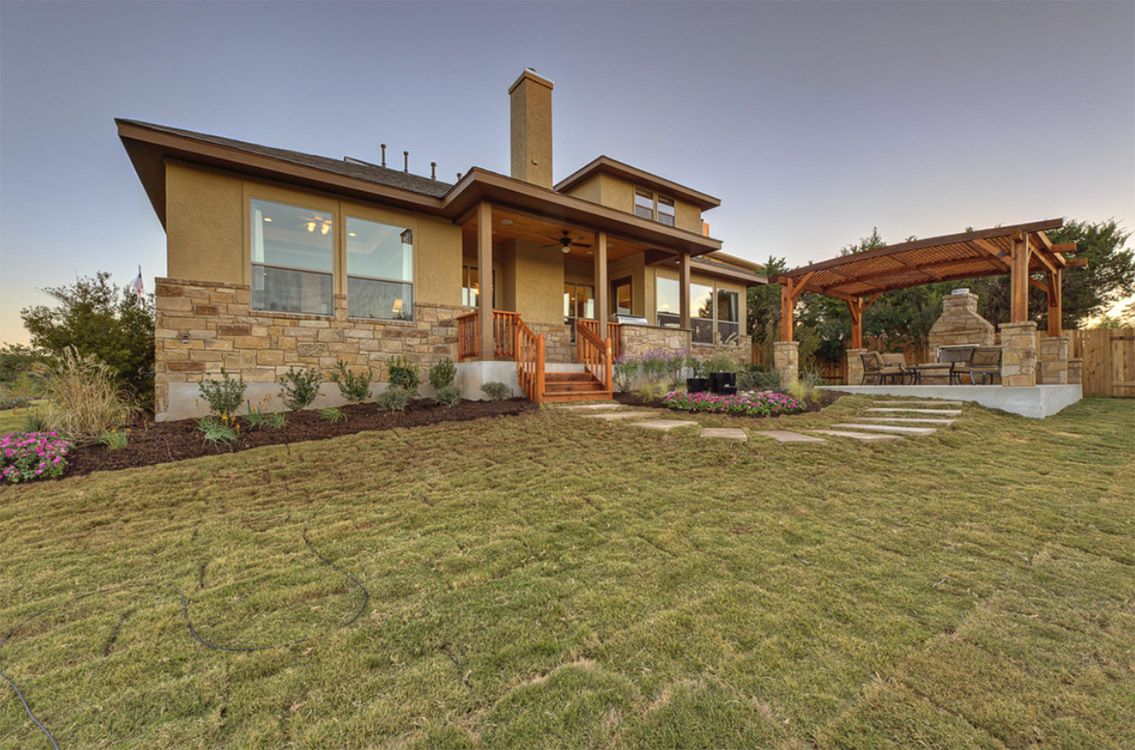 Elegant House Exterior — Lubbock, TX — DM Painting