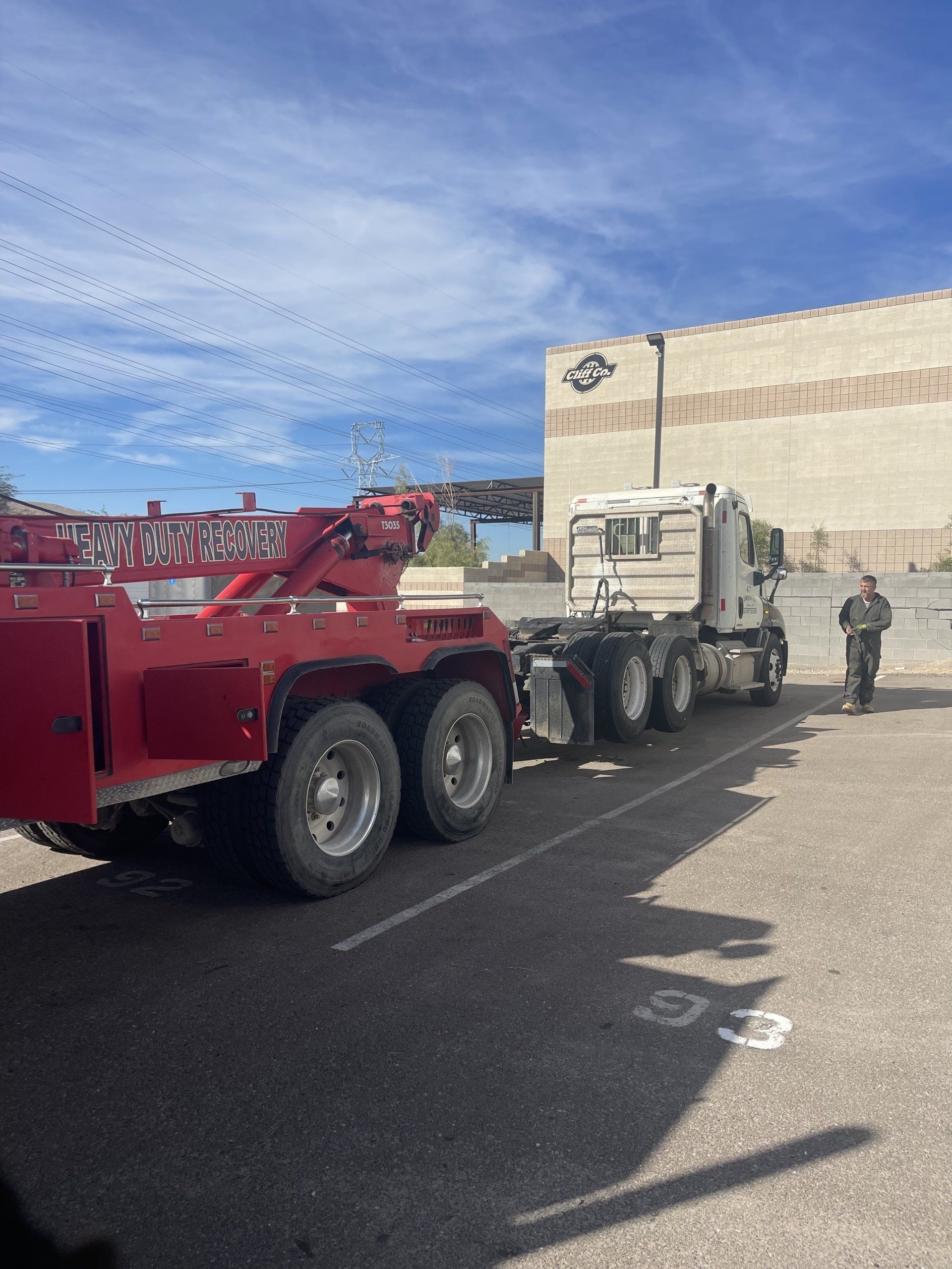 Heavy Duty Towing in Phoenix Arizona | ZK Towing LLC