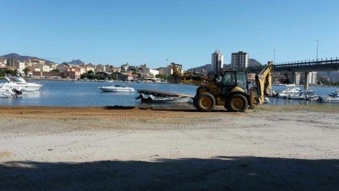 macchina per lavorazioni di movimentazione terra