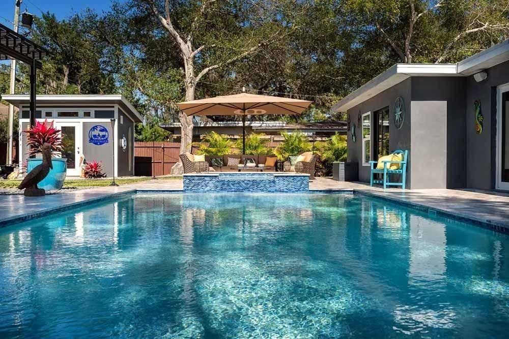 swimming pool 4