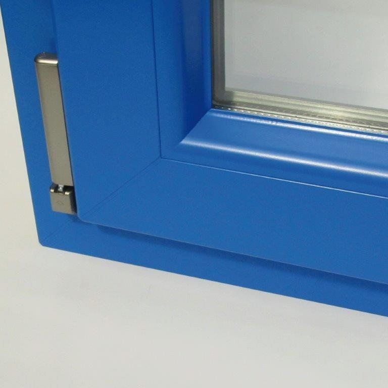 Verniciatura serramenti con colori RAL bku