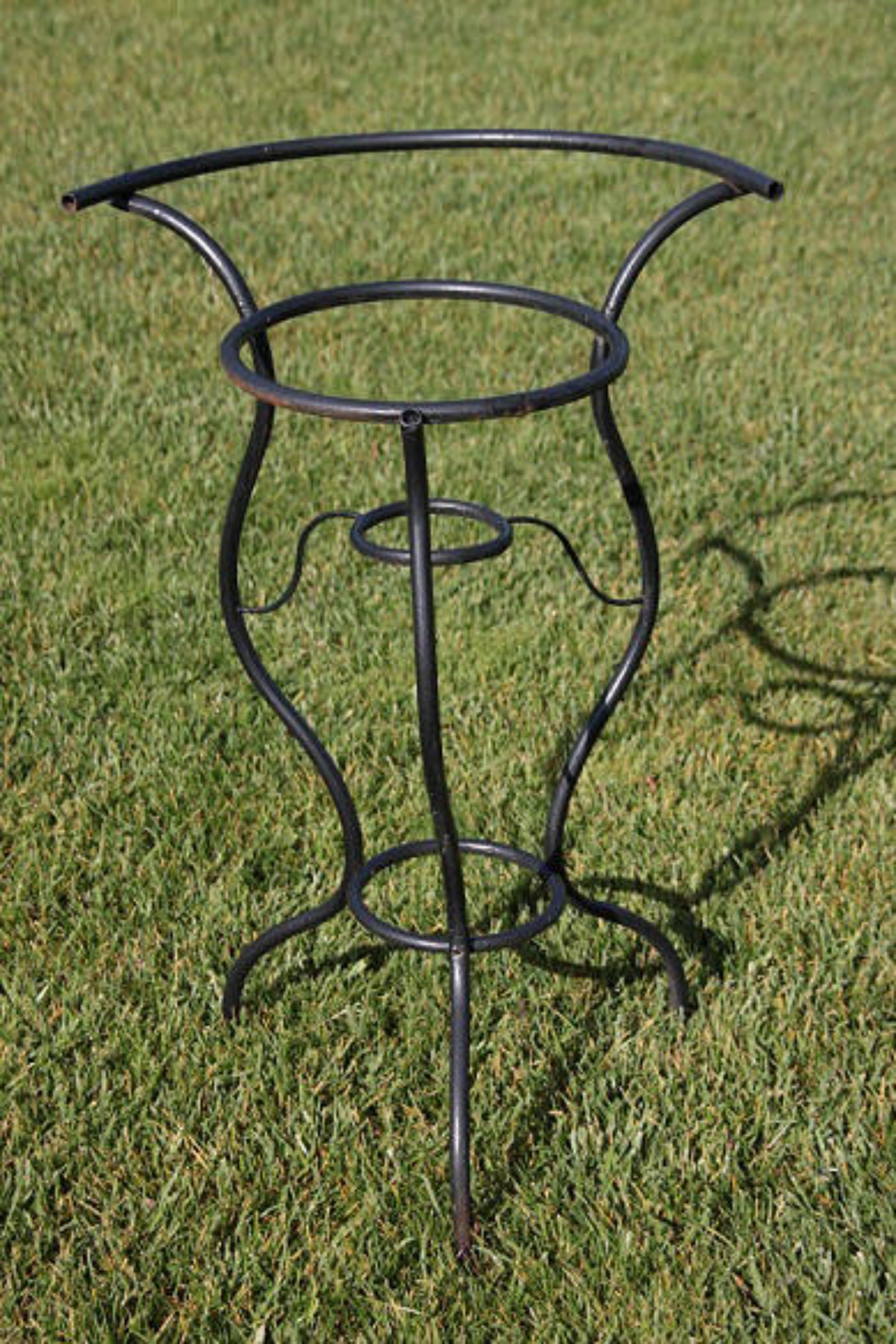 portavaso in ferro battuto