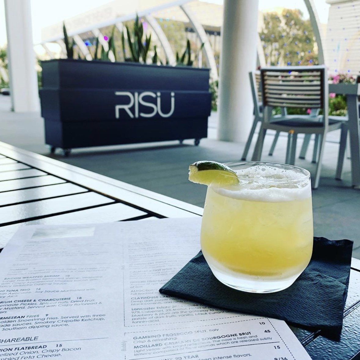 Outdoor Dining Long Beach, CA RISÜ