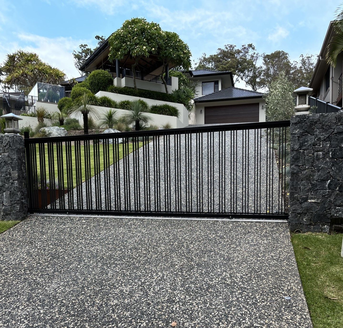 Stainless Steel Fence with Gate: A Sleek and Durable Boundary Solution for Modern Spaces — Fabricator In Coffs Harbour, NSW