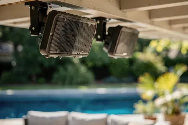 outdoor entertainment audio system massapequa ny