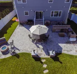 outdoor living spaces in muttontown ny