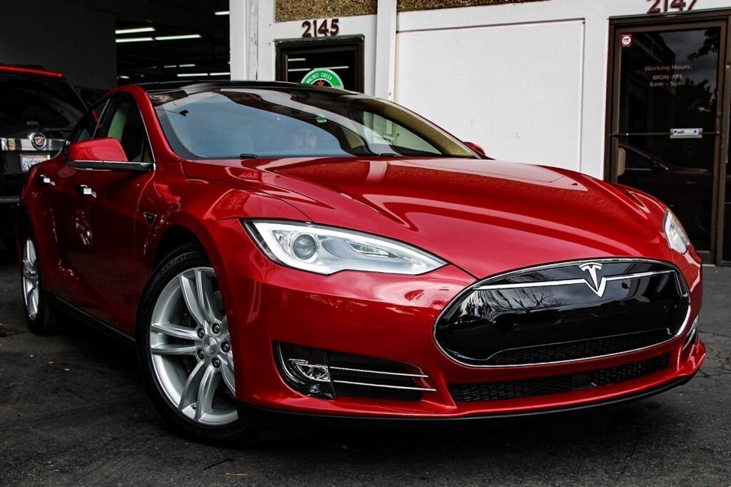 Tesla p85