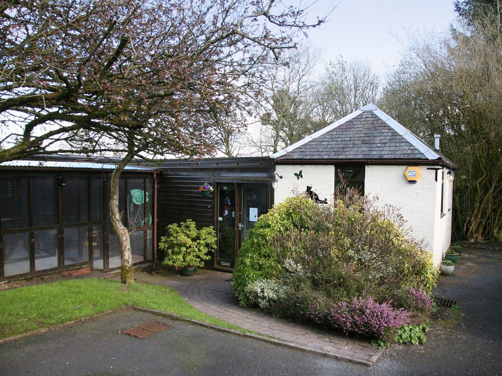 the location of Lochermill Boarding Cattery Ltd