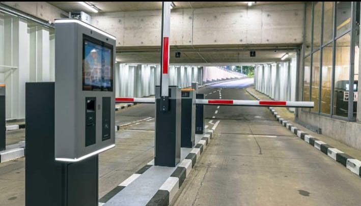 ESTACIONAMIENTOS JAE