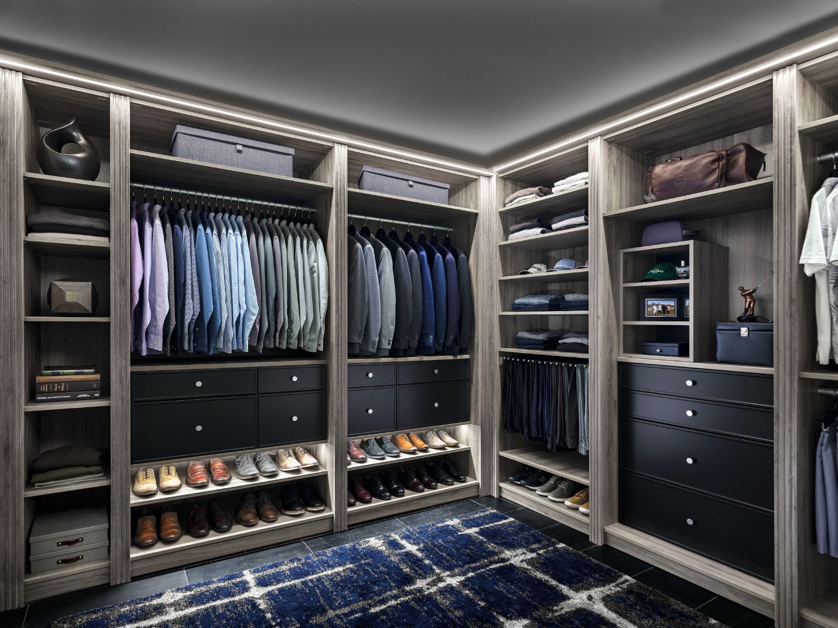 Custom Walk In Closet System