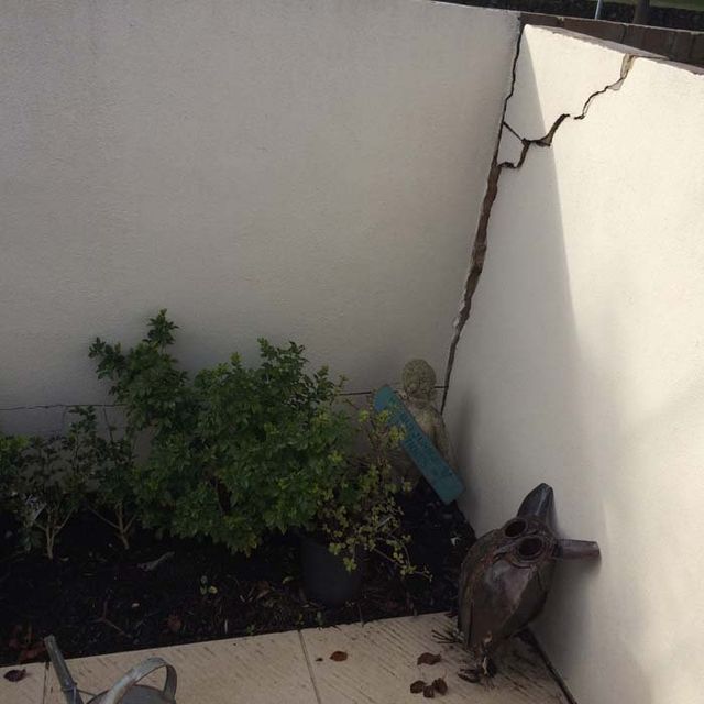 Under Pinning Cracked Walled and a Blacked Turtle — Melbourne, VIC — Harman Contracting PTY LTD