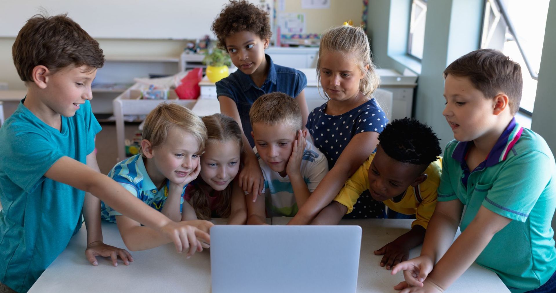 Computer Lab Learning with Kids