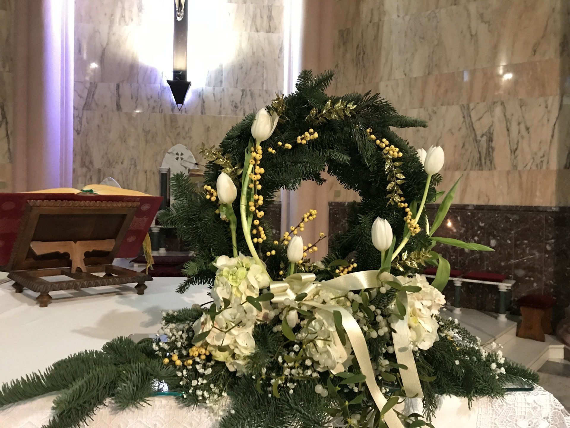 decorazioni floreali per chiese