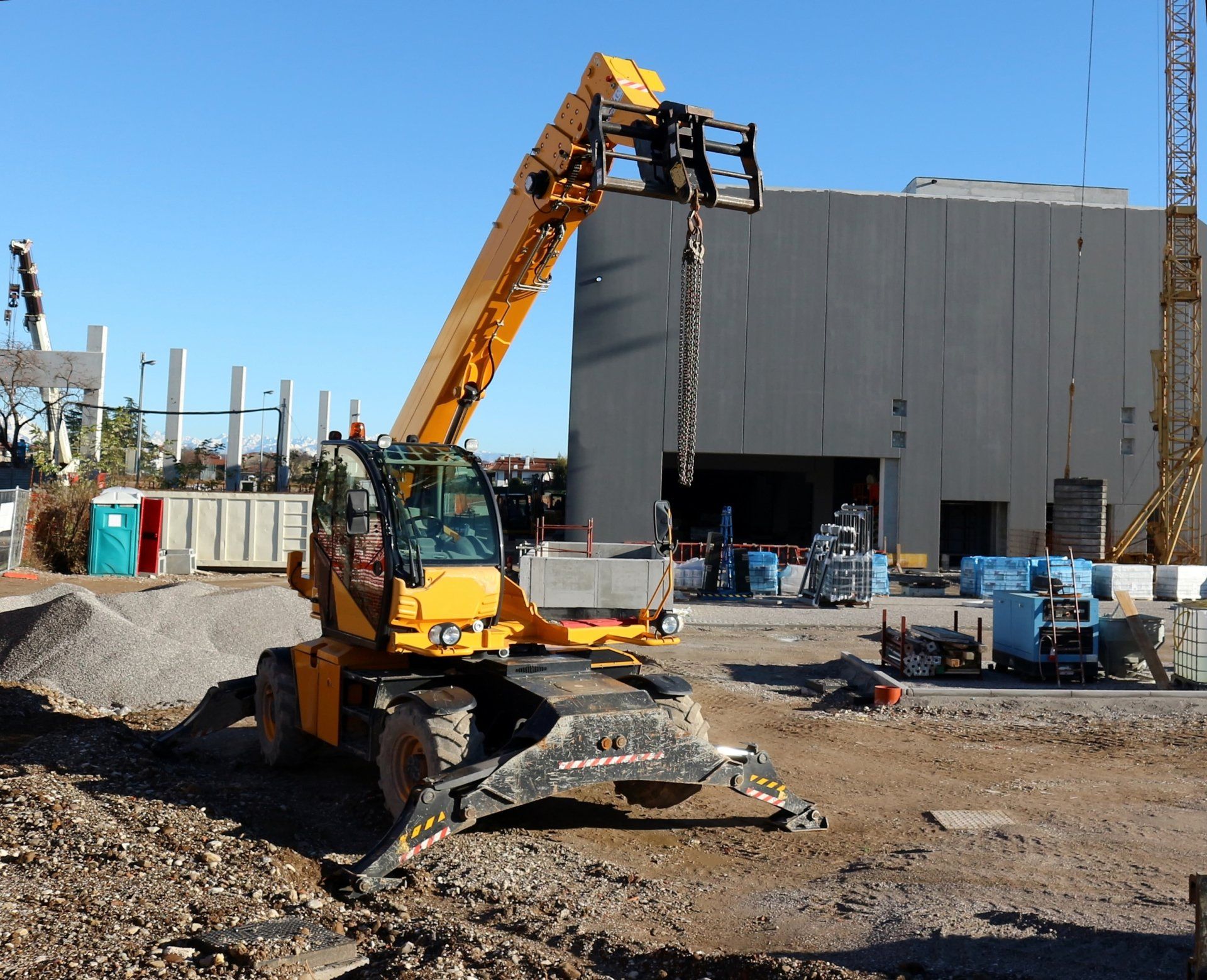 Yellow Rotating Telehandler – Las Vegas, NV – Dielco Crane Service