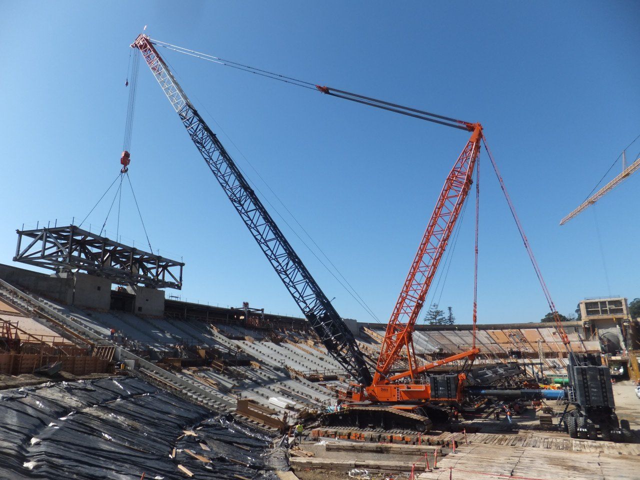 Cal Memorial Stadium Construction – Las Vegas, NV – Dielco Crane Service