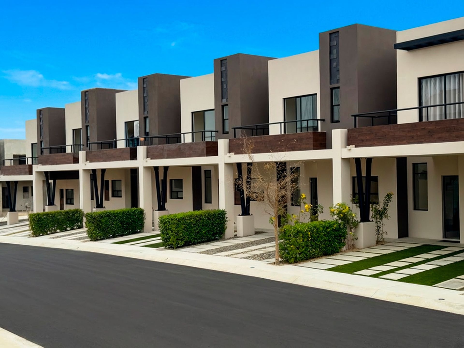Casa en venta Cabo San Lucas – fachada Villa Cabo Sur