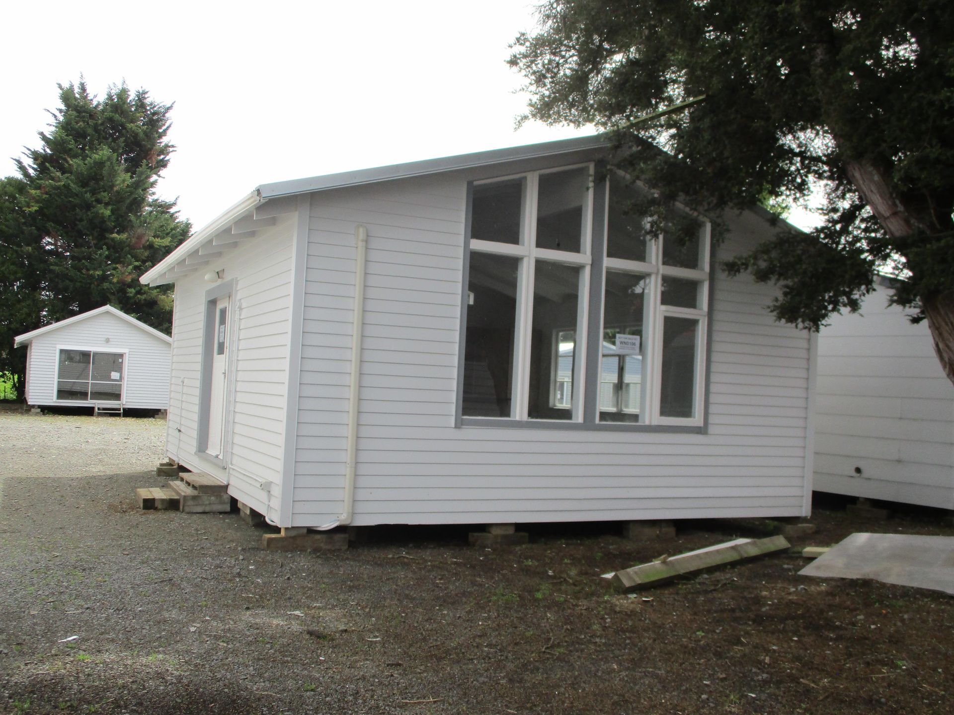 WN0106 - Cute as Studio