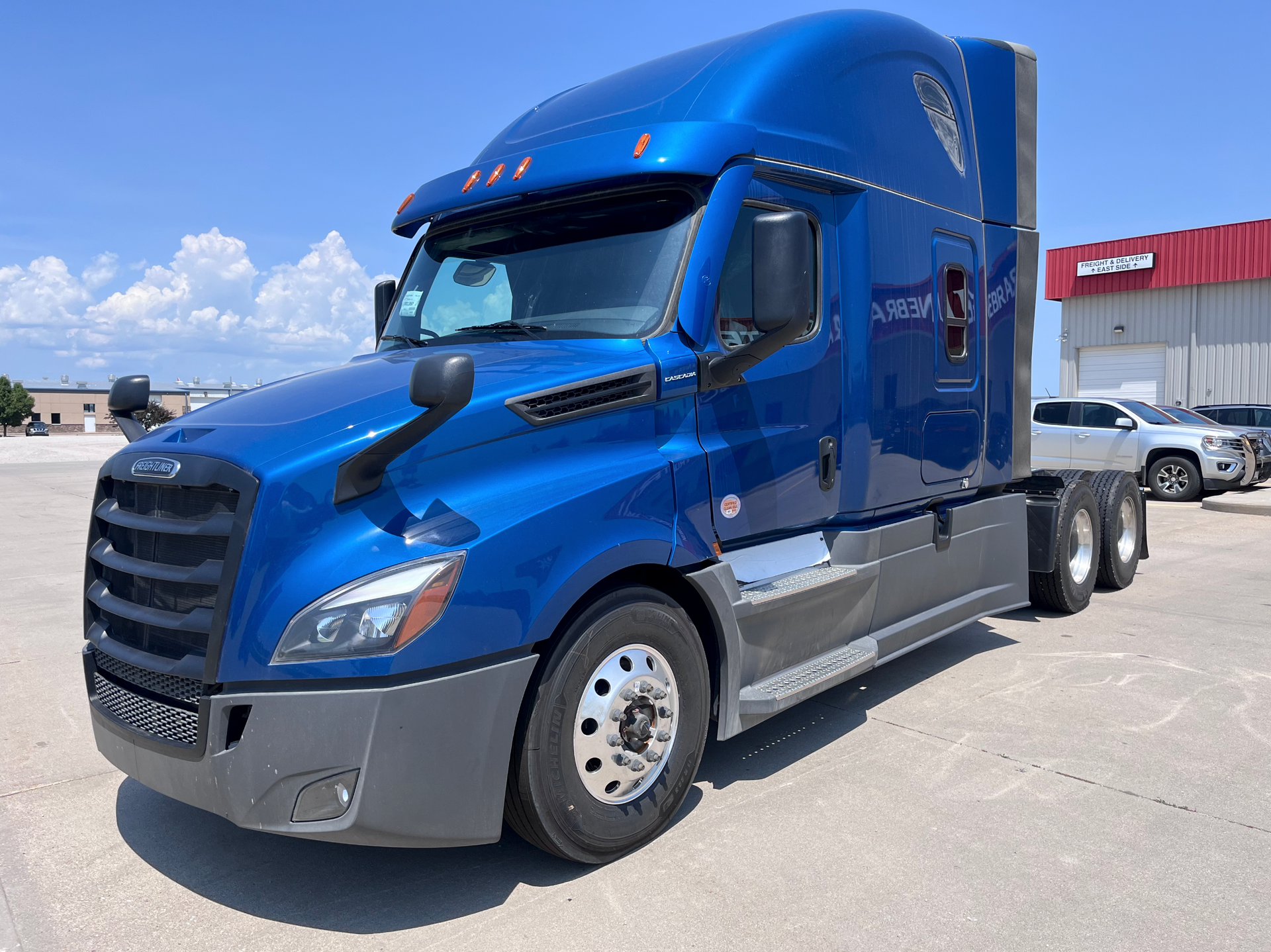 2025 Freightliner Cascadia 126