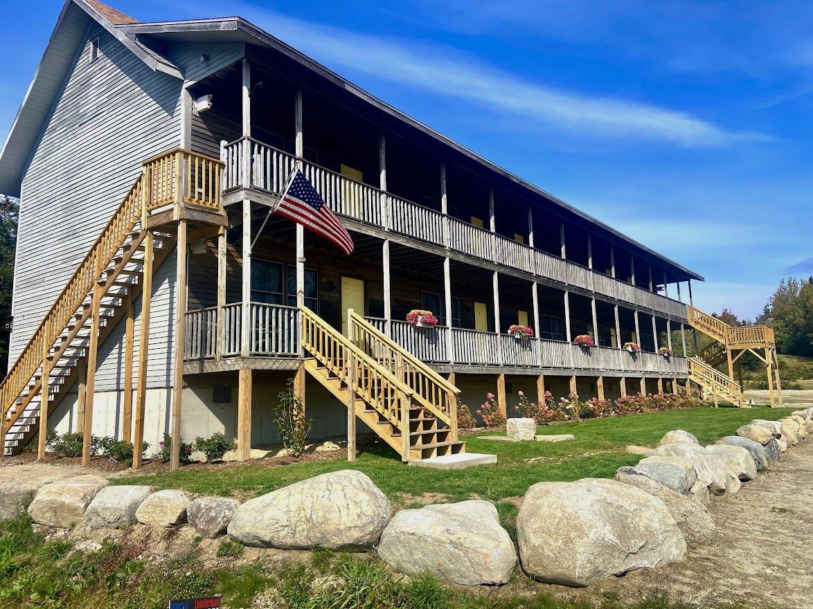 Eggemoggin Reach Inn Building
